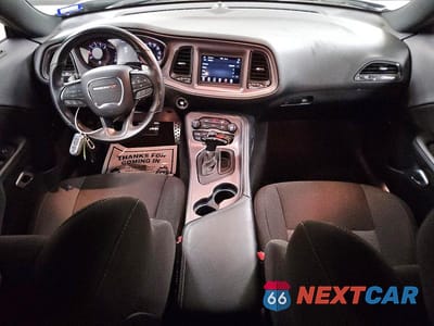 Zdjęcie 8 z 13 samochodu: 2023 DODGE CHALLENGER R/T VIN:2C3CDZBT8PH669575 - miniatura