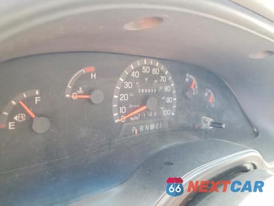 Zdjęcie 9 z 13 samochodu: 2003 FORD E250 DELIVERY VAN VIN:1FTNS24273HB62723 - miniatura