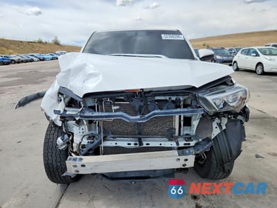 Piąte zdjęcie samochodu w środku: 2016 TOYOTA 4RUNNER TRAIL VIN:JTEBU5JR2G5345126 - miniatura