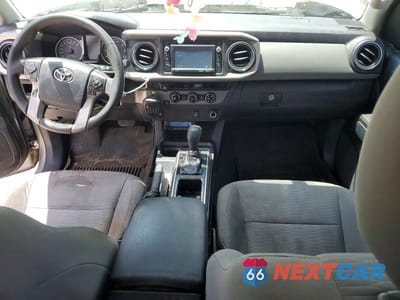Zdjęcie 8 z 13 samochodu: 2017 TOYOTA TACOMA SR5 V6 VIN:3TMAZ5CN2HM030818 - miniatura