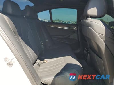 Zdjęcie 10 z 12 samochodu: 2023 BMW 540 I VIN:WBA53BJ09PCL31639 - miniatura