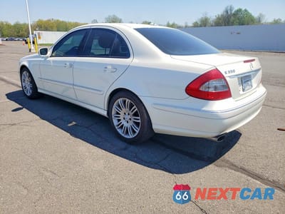 Drugie zdjęcie samochodu z przodu: 2007 MERCEDES-BENZ E 350 4MATIC VIN:WDBUF87X77B127200 - miniatura