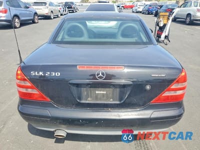 Zdjęcie 6 z 12 samochodu: 2000 MERCEDES-BENZ SLK 230 KOMPRESSOR VIN:WDBKK47F8YF168870 - miniatura