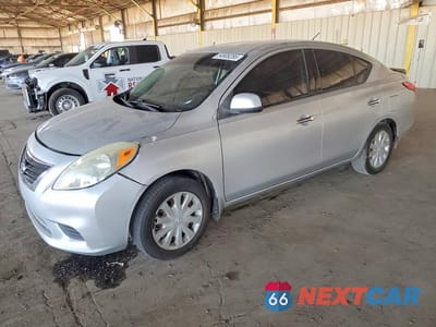 2014 NISSAN VERSA 1.6 SV 3N1CN7AP4EL834160 - główne zdjęcie licytacji z USA - miniatura
