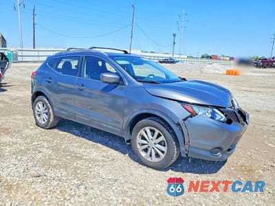 Czwarte zdjęcie samochodu z boku: 2018 NISSAN ROGUE SPORT SV VIN:JN1BJ1CR3JW254048 - miniatura