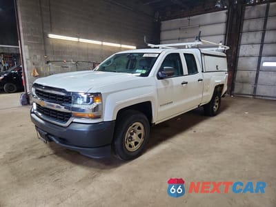 2018 CHEVROLET SILVERADO K1500 1GCVKNEH1JZ217758 - główne zdjęcie licytacji z USA - miniatura