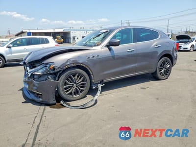 2022 MASERATI LEVANTE BASE ZN661XUAXNX393408 - główne zdjęcie licytacji z USA - miniatura