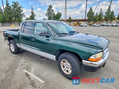 Czwarte zdjęcie samochodu z boku: 2001 DODGE DAKOTA QUAD VIN:1B7GL2AN41S205628 - miniatura