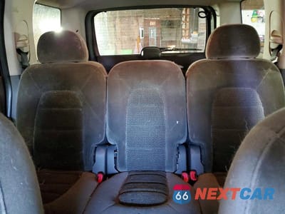 Zdjęcie 10 z 13 samochodu: 2002 FORD EXPLORER XLT VIN:1FMZU73E92ZC13390 - miniatura