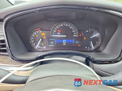 Zdjęcie 9 z 12 samochodu: 2017 CADILLAC XT5 VIN:1GYKNARS0HZ115025 - miniatura