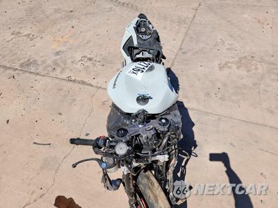 Piąte zdjęcie samochodu w środku: 2025 KAWASAKI ZX636 K VIN:JKBZXJK14SA008619 - miniatura