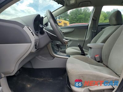 Zdjęcie 7 z 12 samochodu: 2010 TOYOTA COROLLA LE VIN:1NXBU4EE5AZ223844 - miniatura