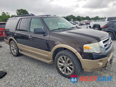 Czwarte zdjęcie samochodu z boku: 2013 FORD EXPEDITION XLT VIN:1FMJU1H59DEF61512 - miniatura