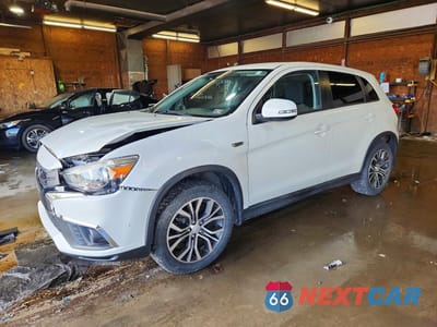 2018 MITSUBISHI OUTLANDER SPORT ES JA4AR3AU8JU021485 - główne zdjęcie licytacji z USA - miniatura