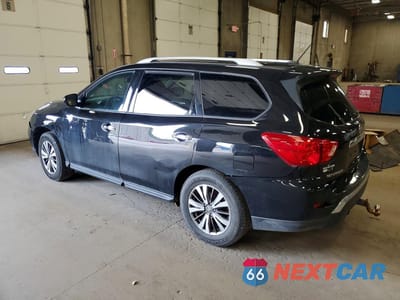 Drugie zdjęcie samochodu z przodu: 2017 NISSAN PATHFINDER SV VIN:5N1DR2MM6HC656340 - miniatura