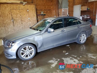 2013 MERCEDES-BENZ C 300 4MATIC WDDGF8ABXDR247223 - główne zdjęcie licytacji z USA - miniatura