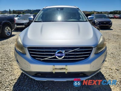 Piąte zdjęcie samochodu w środku: 2014 VOLVO XC60 3.2 VIN:YV4940DL7E2516686 - miniatura