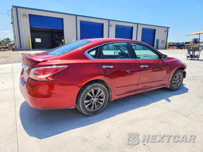 Trzecie zdjęcie samochodu z tyłu: 2015 NISSAN ALTIMA 2.5 S VIN:1N4AL3AP4FN918666 - miniatura