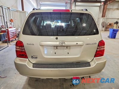 Zdjęcie 6 z 13 samochodu: 2003 TOYOTA HIGHLANDER BASE VIN:JTEHD21A230021491 - miniatura