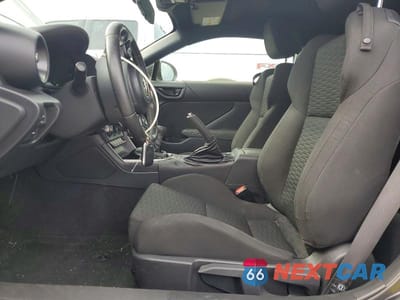 Zdjęcie 7 z 12 samochodu: 2023 TOYOTA GR86 BASE VIN:JF1ZNBC14P8760278 - miniatura