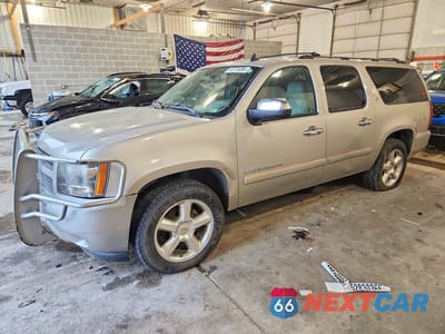 2007 CHEVROLET SUBURBAN C1500 3GNFC16J87G209796 - główne zdjęcie licytacji z USA - miniatura
