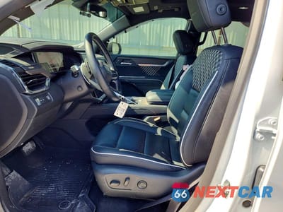 Zdjęcie 7 z 13 samochodu: 2025 GMC ACADIA DENALI VIN:1GKENLRS7SJ219620 - miniatura