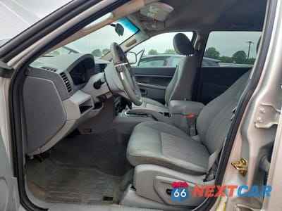 Zdjęcie 7 z 12 samochodu: 2005 JEEP GRAND CHEROKEE LAREDO VIN:1J4GS48KX5C676218 - miniatura
