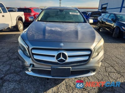 Piąte zdjęcie samochodu w środku: 2015 MERCEDES-BENZ GLA 250 4MATIC VIN:WDCTG4GB2FJ034364 - miniatura