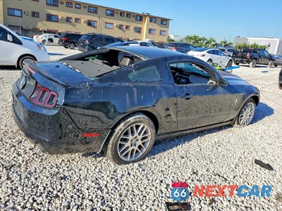 Trzecie zdjęcie samochodu z tyłu: 2014 FORD MUSTANG VIN:1ZVBP8AM8E5301434 - miniatura