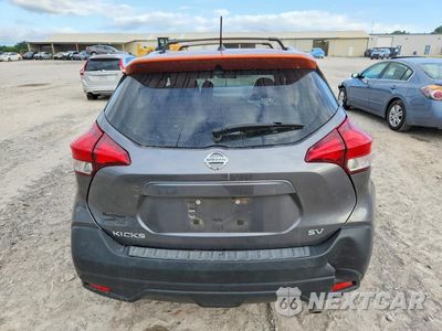 Zdjęcie 6 z 13 samochodu: 2018 NISSAN KICKS SV VIN:3N1CP5CUXJL524378 - miniatura