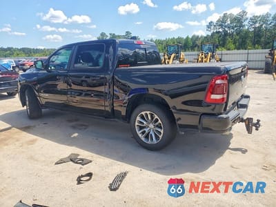 Drugie zdjęcie samochodu z przodu: 2024 RAM 1500 LARAMIE VIN:1C6SRFJT6RN116188 - miniatura