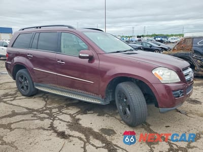 Czwarte zdjęcie samochodu z boku: 2007 MERCEDES-BENZ GL 450 4MATIC VIN:4JGBF71E37A125195 - miniatura