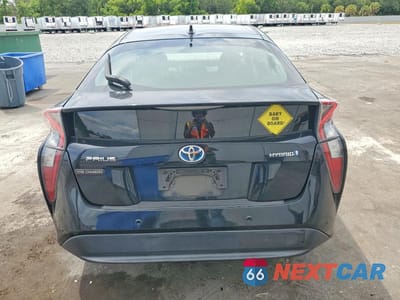 Zdjęcie 6 z 12 samochodu: 2018 TOYOTA PRIUS THREE VIN:JTDKARFU9J3554724 - miniatura
