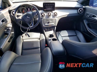 Zdjęcie 8 z 12 samochodu: 2018 MERCEDES-BENZ CLA 250 VIN:WDDSJ4EB0JN639822 - miniatura