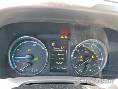 Zdjęcie 9 z 14 samochodu: 2018 TOYOTA RAV4 HYBRID LE VIN:JTMRJREV6JD222274 - miniatura