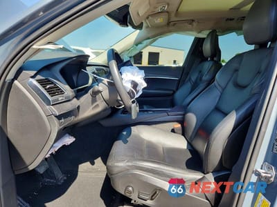 Zdjęcie 7 z 13 samochodu: 2020 VOLVO XC90 T6 MOMENTUM VIN:YV4A22PKXL1604779 - miniatura