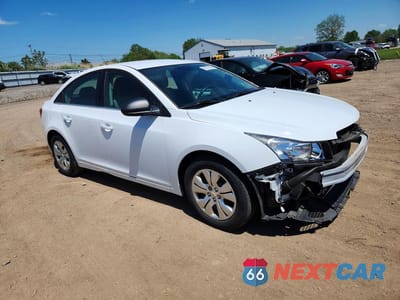 Czwarte zdjęcie samochodu z boku: 2012 CHEVROLET CRUZE LS VIN:1G1PC5SH4C7395617 - miniatura