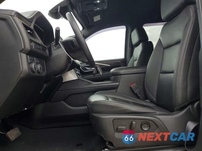 Zdjęcie 7 z 13 samochodu: 2023 CHEVROLET SUBURBAN K1500 LT VIN:1GNSKCKD9PR212395 - miniatura