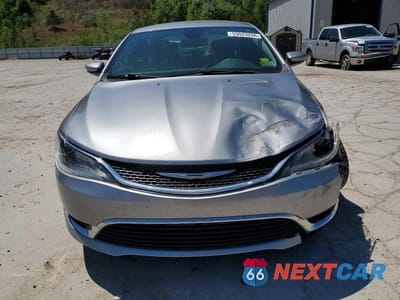 Piąte zdjęcie samochodu w środku: 2015 CHRYSLER 200 LIMITED VIN:1C3CCCAB4FN702876 - miniatura