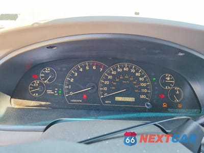 Zdjęcie 9 z 14 samochodu: 2006 TOYOTA SEQUOIA LIMITED VIN:5TDBT48A96S263209 - miniatura