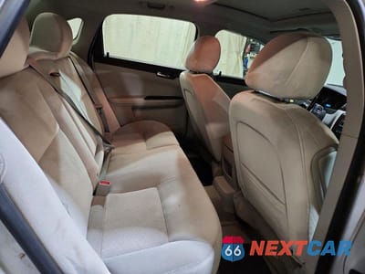 Zdjęcie 10 z 12 samochodu: 2014 CHEVROLET IMPALA LIMITED LT VIN:2G1WB5E30E1101693 - miniatura
