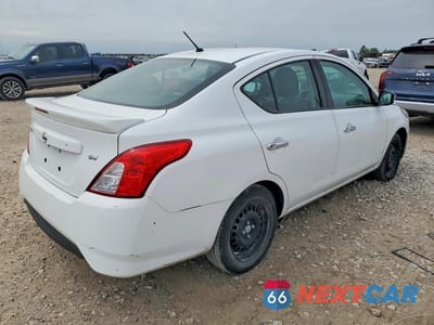 Trzecie zdjęcie samochodu z tyłu: 2019 NISSAN VERSA SV VIN:3N1CN7AP4KL850788 - miniatura
