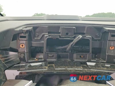 Zdjęcie 9 z 13 samochodu: 2025 CHEVROLET TAHOE C1500 LT VIN:1GNS5NRD9SR156024 - miniatura