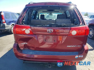 Zdjęcie 6 z 13 samochodu: 2010 TOYOTA SIENNA XLE VIN:5TDYK4CC7AS318304 - miniatura