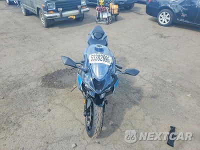 Piąte zdjęcie samochodu w środku: 2025 KAWASAKI ZX636 K VIN:JKBZXJJ15SA029500 - miniatura