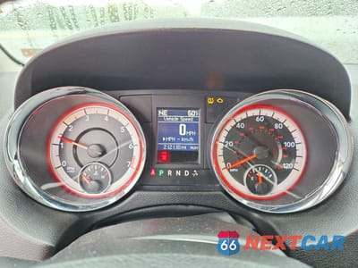 Zdjęcie 9 z 13 samochodu: 2011 DODGE GRAND CARAVAN CREW VIN:2D4RN5DG8BR769824 - miniatura