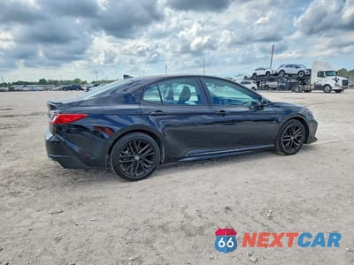 Trzecie zdjęcie samochodu z tyłu: 2025 TOYOTA CAMRY SE VIN:4T1DAACK7SU036308 - miniatura