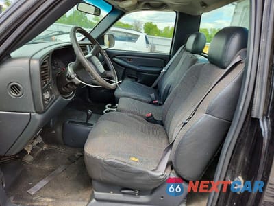 Zdjęcie 7 z 12 samochodu: 2002 CHEVROLET SILVERADO K1500 VIN:1GCEK14W92Z135321 - miniatura