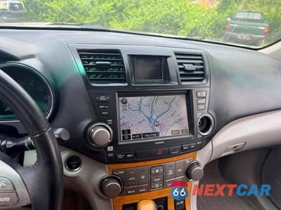 Zdjęcie 8 z 12 samochodu: 2010 TOYOTA HIGHLANDER HYBRID LIMITED VIN:JTEJW3EH5A2043009 - miniatura