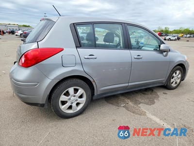 Trzecie zdjęcie samochodu z tyłu: 2012 NISSAN VERSA S AUTOMATIC VIN:3N1BC1CP3CK296064 - miniatura